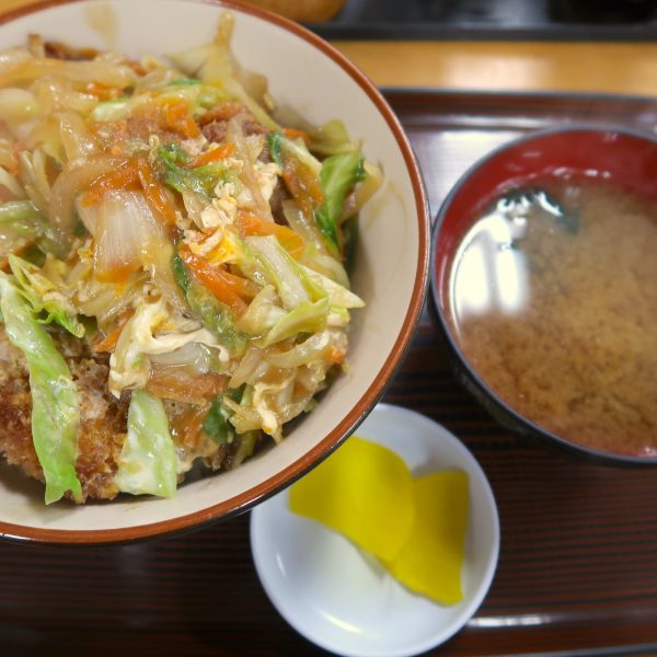 カツ丼（600円）