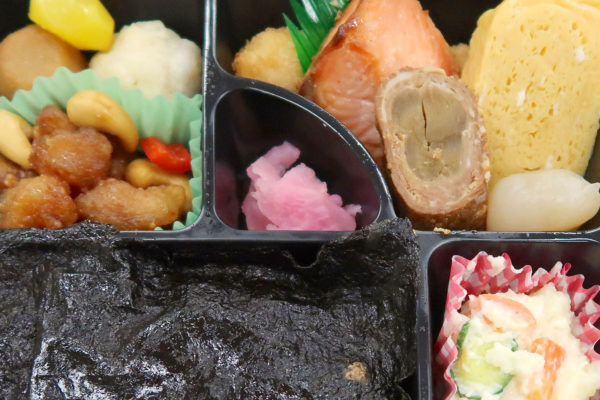 芸能人にも人気!? 「津多屋」のロケ弁・のり二段幕の内弁当