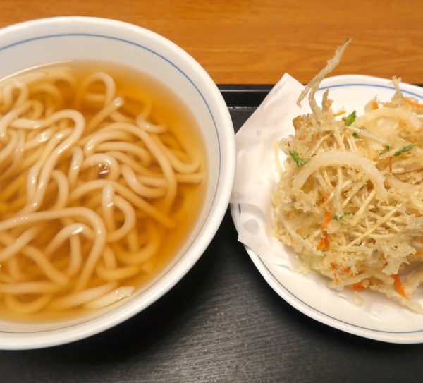 ごぼうかき揚げうどん（450円）