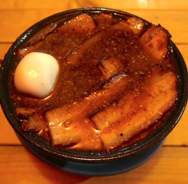 チャーシュー麺 山椒TP（900円）