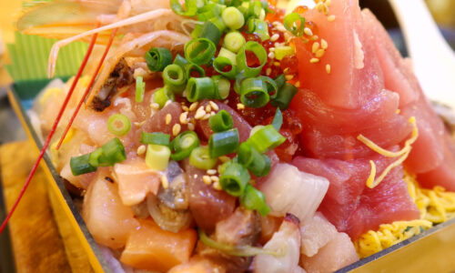 ニューオープン！ 「漁師食堂 大ばんぶる舞 久茂地店」で映える豪華海鮮丼