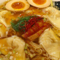 「丸源ラーメン」で期間限定・熟成醤油肉ワンタン麺 味玉のせ