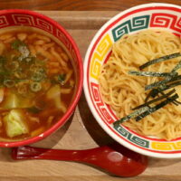 懐かしの「九州じゃんがら」で新しいつけ麺・つけちゃん味玉プラス