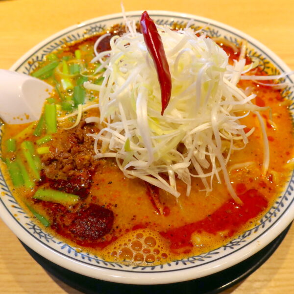 麻辣担々麺（913円）＋糖質オフ麺（110円）