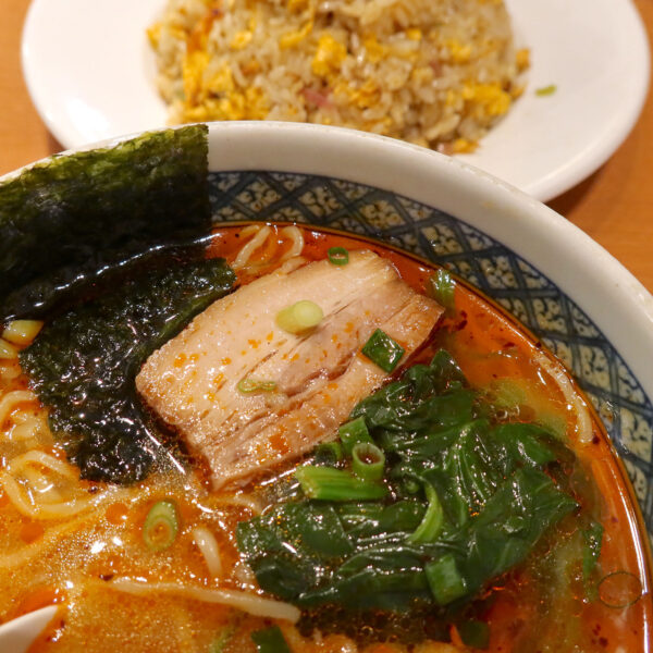 渋谷の満腹ランチならここ！「麺飯食堂 なかじま」でミョウガと生姜の 