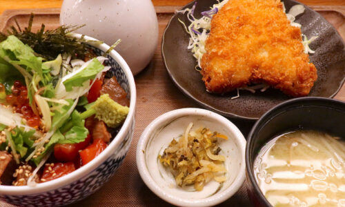 福岡「うみの食堂」で５種類の海鮮とお出汁がおいしい博多海鮮ひつまぶし＆アジフライ