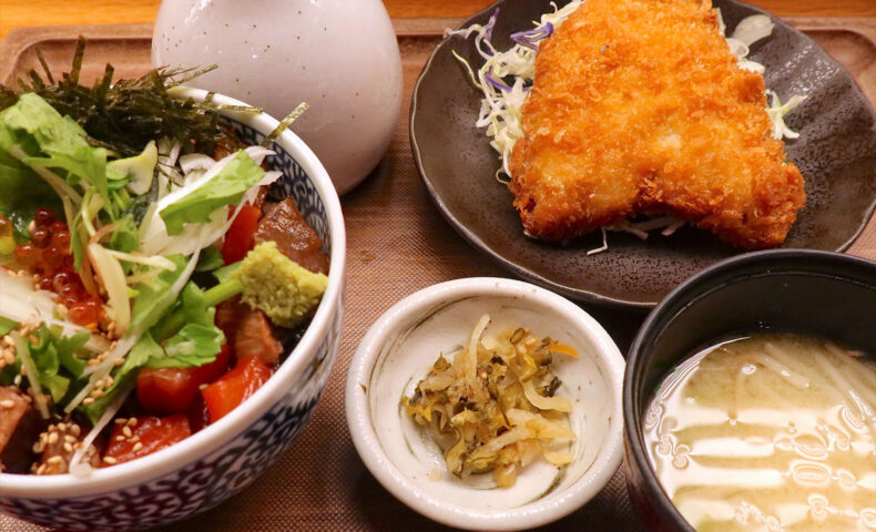 福岡「うみの食堂」で５種類の海鮮とお出汁がおいしい博多海鮮ひつまぶし＆アジフライ
