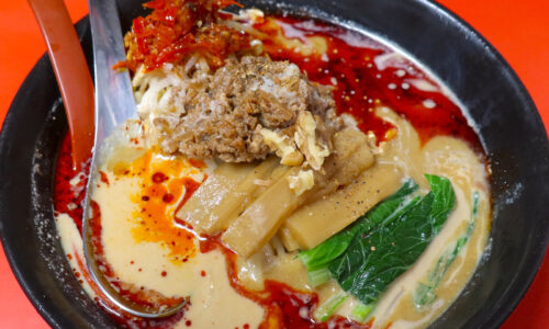浦添「和風らぁめん はるや」の限定・豆乳と魚介スープの冷たい担々麺＋辛味
