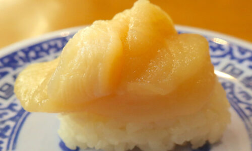くら寿司で日本の漁業を応援！ 北海道産の肉厚ほたてを食べてきた。