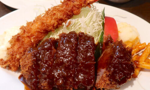 神戸の老舗洋食店「グリル一平」でビーフカツがおいしい・ヘレカツ東セット