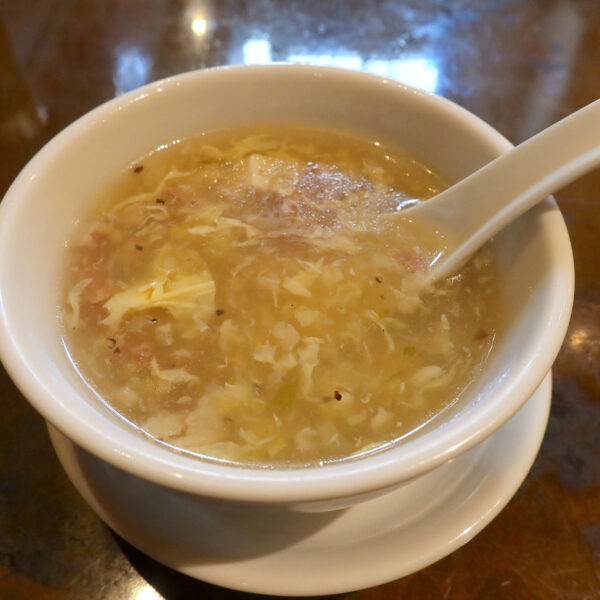 いろいろな味の中華スープ