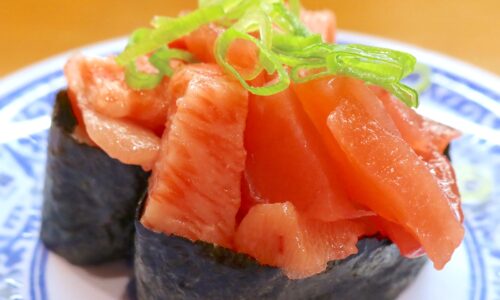 くら寿司「国産天然本まぐろフェア」で食べるべきは、いか糸づくりと裏メニュー・幻のとろ鉄火