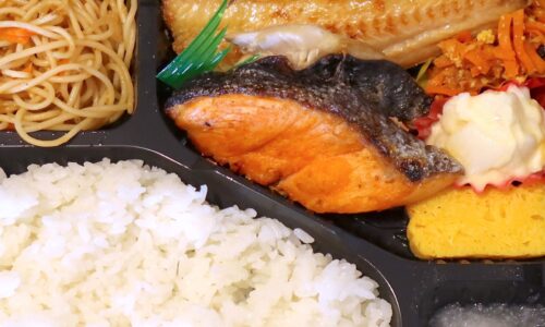 【お腹にやさしいランチ5日目】「粋な魚屋 丸竜鮮魚店」の焼き魚３種入り弁当