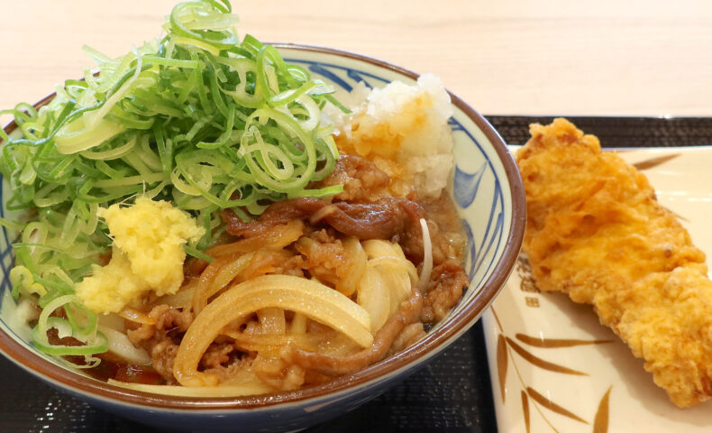 浦添「丸亀製麺」で夏季限定・鬼おろし肉ぶっかけ＆かしわ天