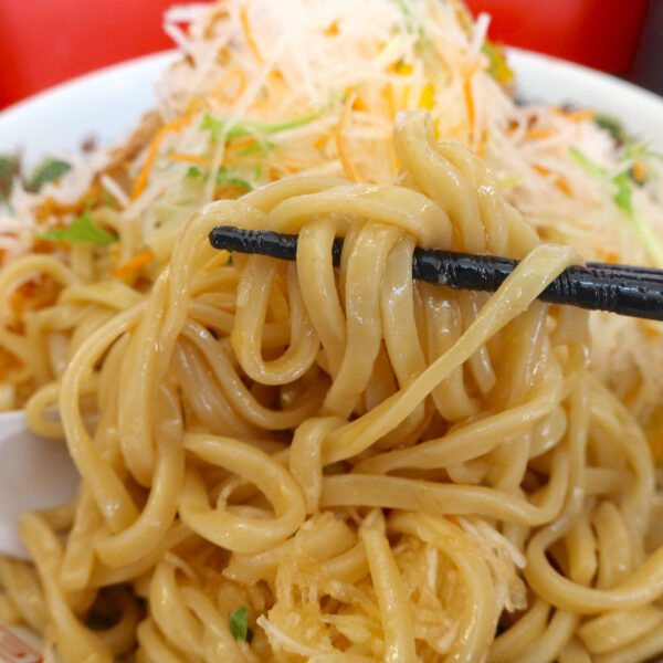 程よく歯ごたえのある麺