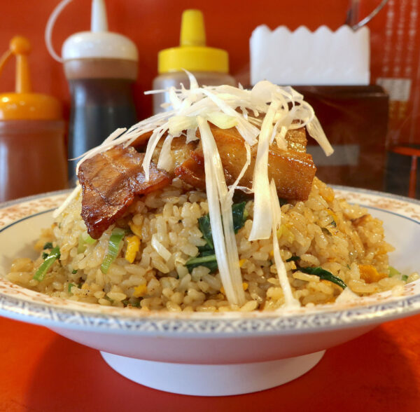 焼き豚と青菜チャーハン（810円）