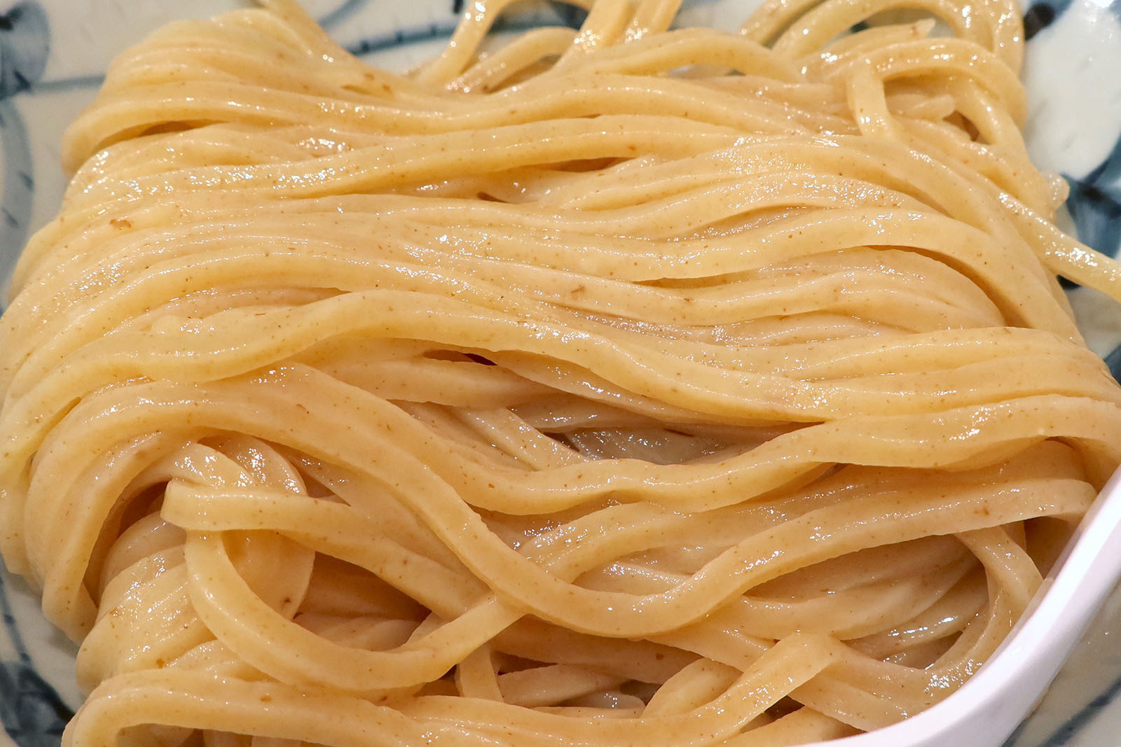 那覇・古島「自家製麺 三竹寿」の濃厚豚骨魚介つけ麺が美味しくなっ