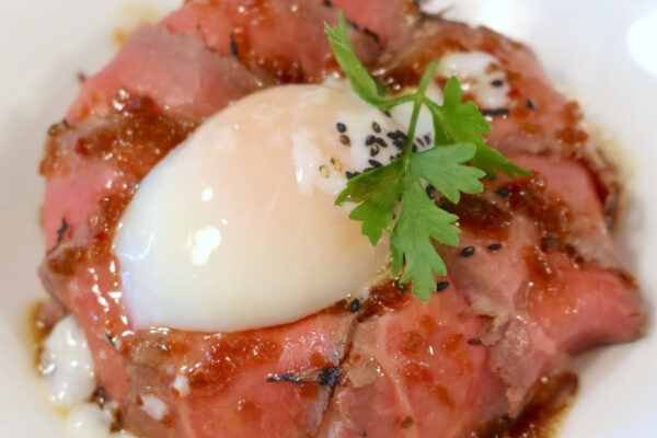 長岡「バーデン バーデン」でドイツビール＆ローストビーフ丼