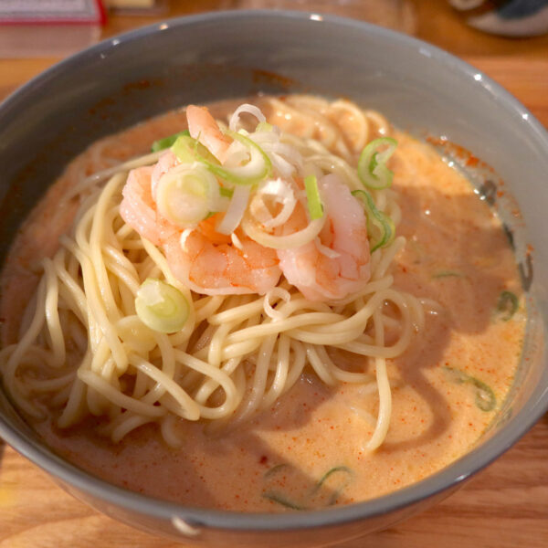 スープカレーと食べる冷製スパイス麺