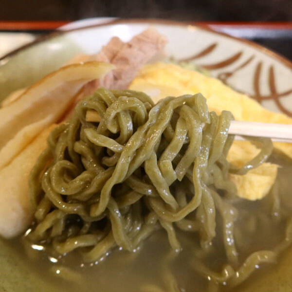 乾麺だと思うけどぷるんとして美味しい