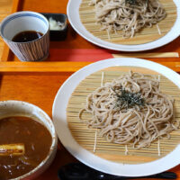 浦添「蕎麦と肴処 和ノ実」でカレーつけ蕎麦＆ざる蕎麦をダブルでいただく