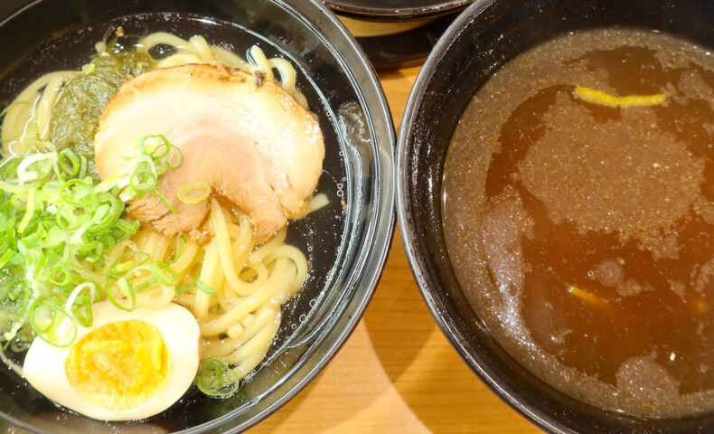 そんなにブームだったのか… まさかの「くら寿司」で昆布水つけ麺！