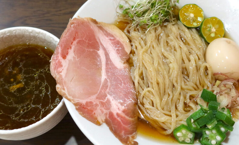 浦添「Ryukyu Ramen Apollo」で飛魚出汁昆布水のポルチーニつけ麺