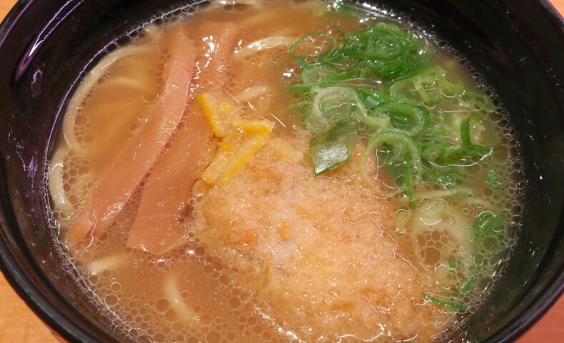 「スシロー」でまぐろ食べ比べ＆牡蠣白湯ラーメン かきフライのせ