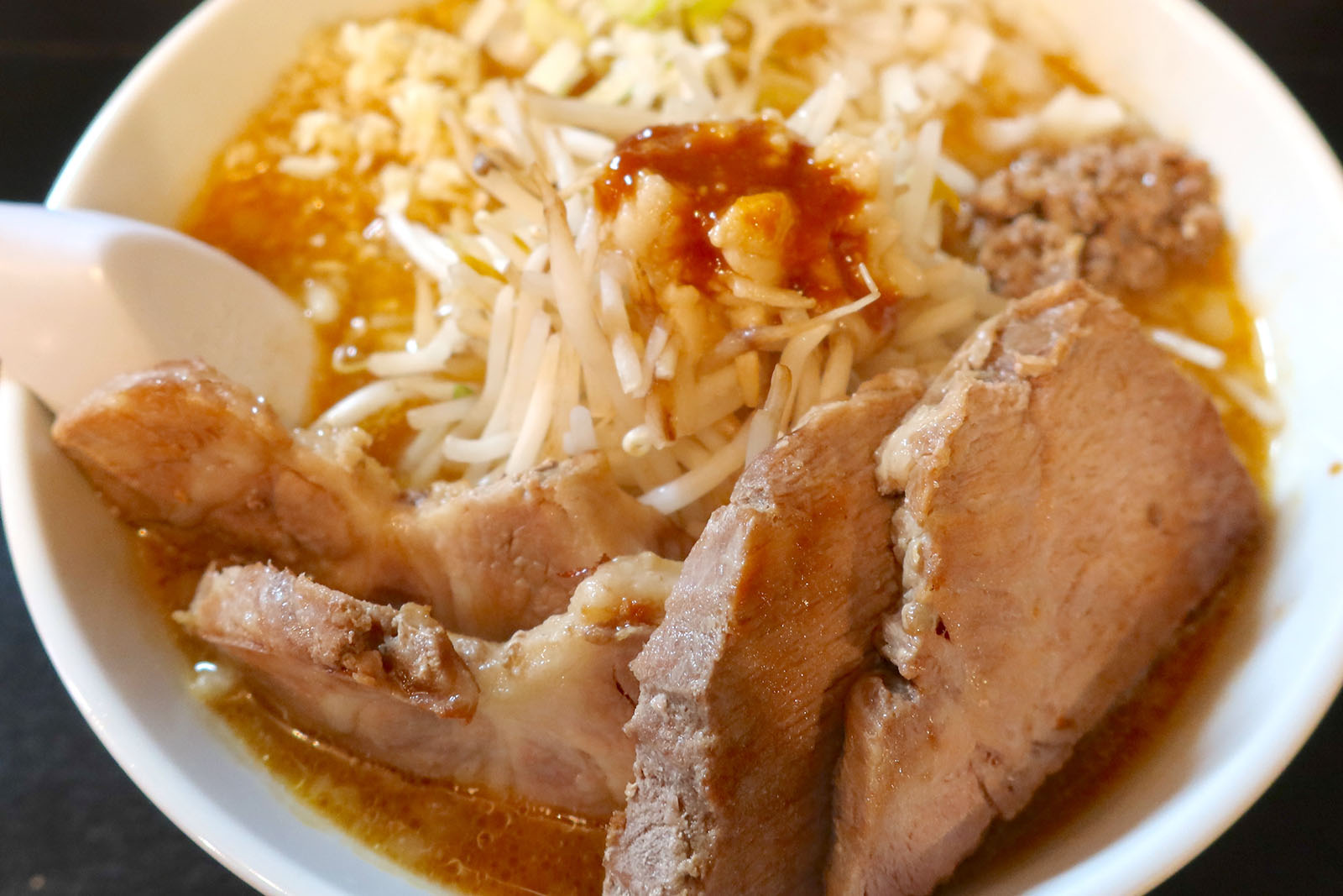 閉店】二郎っぽい味噌ラーメン「味噌路」で味噌豚骨ラーメン並ニンニク