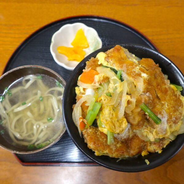 カツ丼（850円）