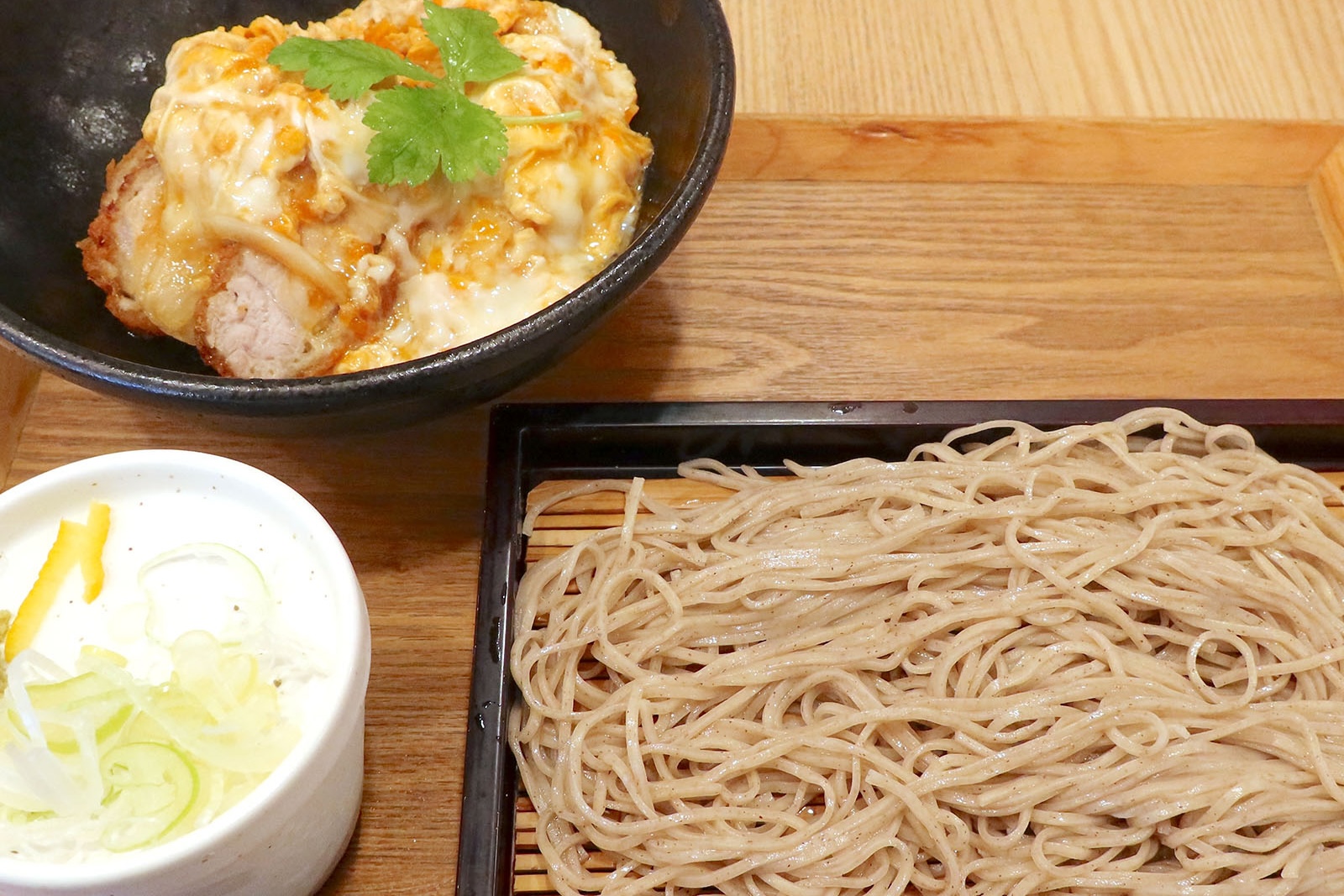 沖縄で日本蕎麦を食べるシリーズ】那覇・久茂地「中村麺兵衛 沖縄県庁