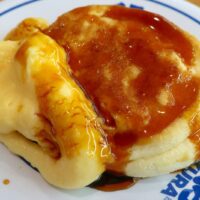 「くら寿司」でお気に入りの定番ネタや万博メニューを食べたけど、一番高かったのはデザートだった。