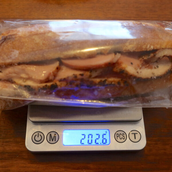 サンドイッチパストラミ（480円）