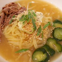 那覇・牧志の美味しい盛岡冷麺「ちるり（Chillri）」で盛岡冷麺太麺大盛り