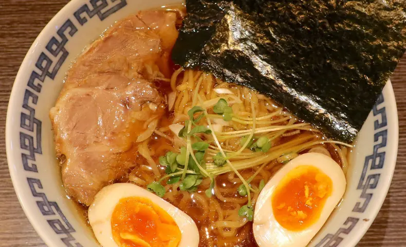 「首里別邸」のイベントでパパ友が作ったラーメン・ラッキィーラーメン