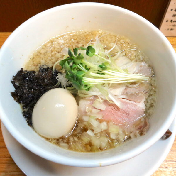 味玉のせ背脂醤油（1,150円）＋大盛り（平日サービス）
