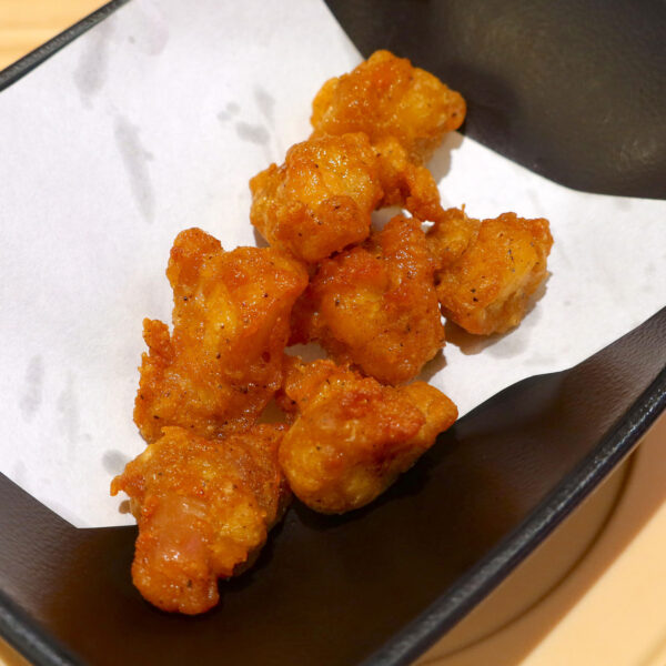 なんこつの唐揚げ（390円）