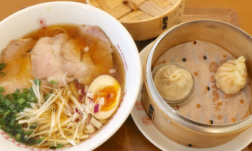 浦添のアジアンなレストラン「RESTAURANT Lilly」でチャーシュー麺＆点心２点盛りセット