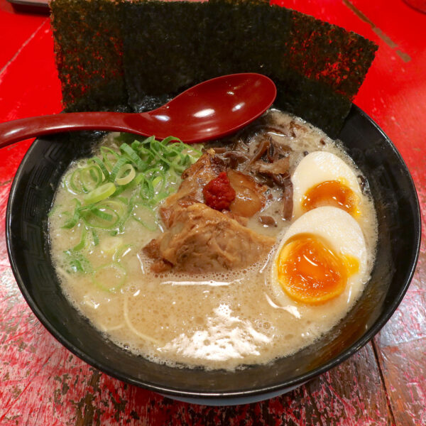 豚骨ラーメンスペシャル（1,000円）