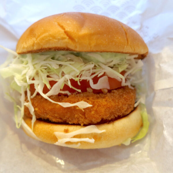バジルマヨの海老カツバーガー ～国産バジル～（550円）