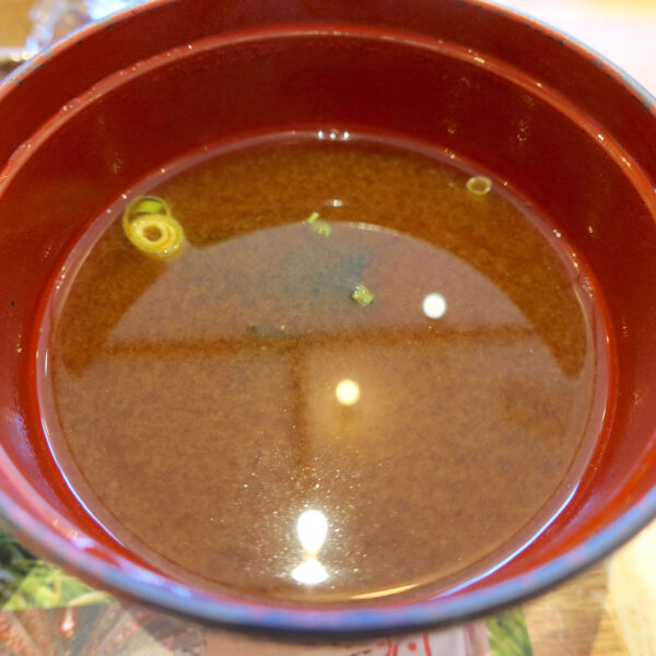 カツオだし味噌汁