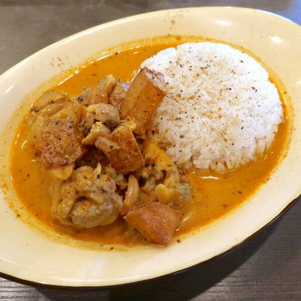 マッサマンホイラーイ（1,200円）