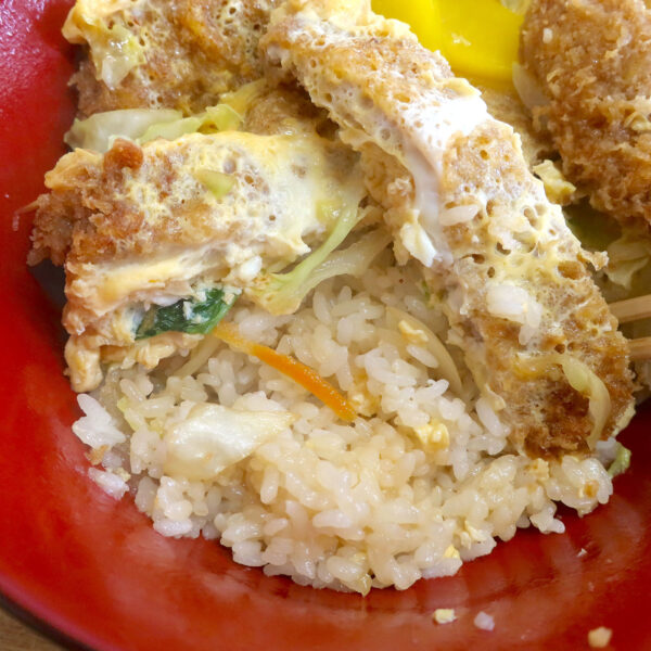 ご飯に染みたタレもうまい！