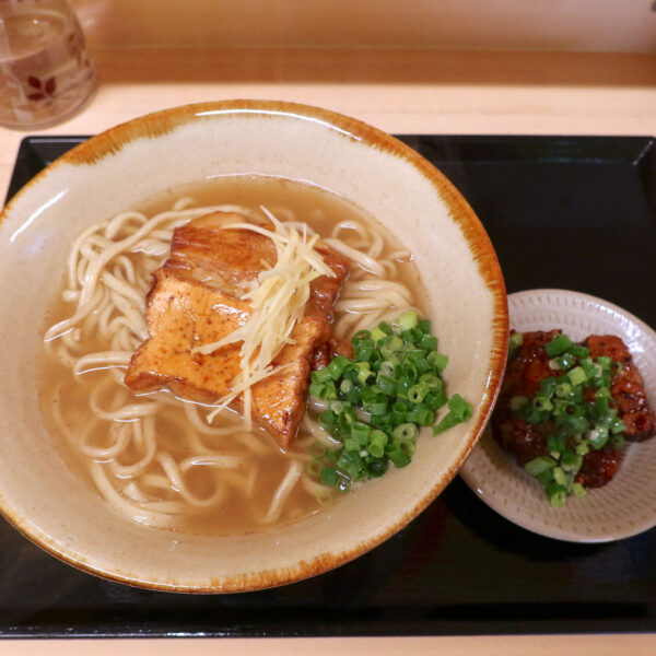 金月そば（1,200円）