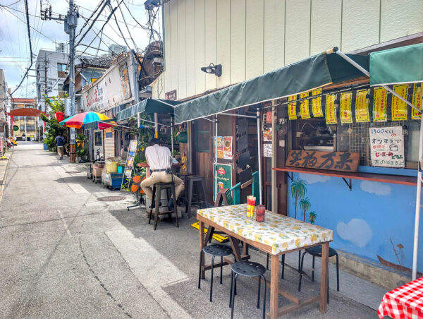 那覇・栄町「かのう家」