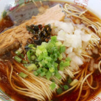 宜野湾「麺と飯ソウハチヤ がろんちゃん店」で限定・青唐中華そば＆山椒海苔バターの和え玉