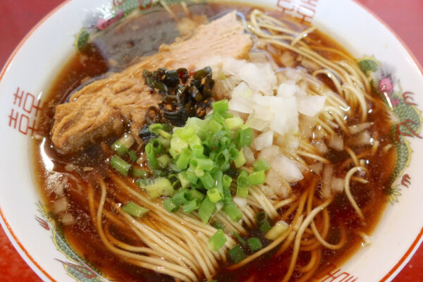 宜野湾「麺と飯ソウハチヤ がろんちゃん店」で限定・青唐中華そば＆山椒海苔バターの和え玉