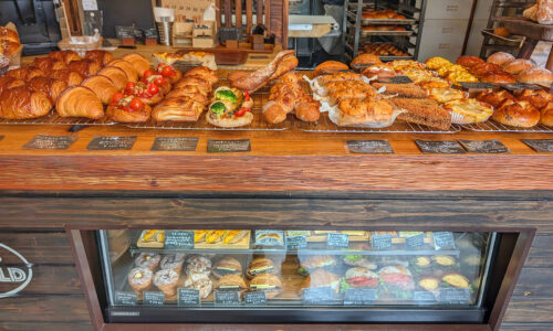 那覇「BAKERY LAB Stay Gold」