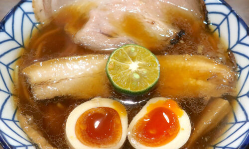 浦添「Ryukyu Ramen Apollo」で蜆エキス入り秋刀魚節ラーメン・雷無月