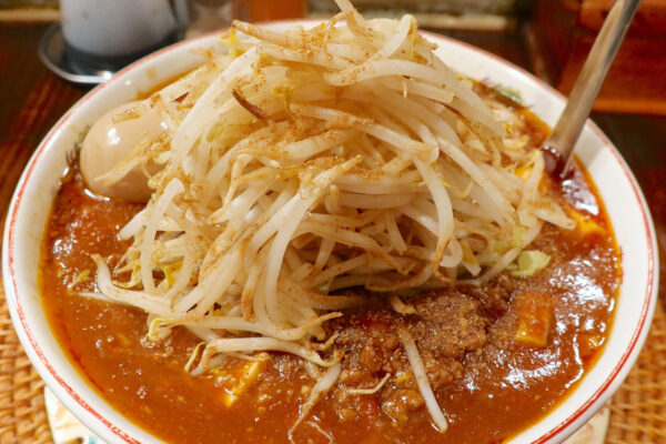 牧志「麺屋 雉虎」で痺辛麻婆豆腐がおいしい麻婆ラーメン・キジトラマーボー（汁なし!?）